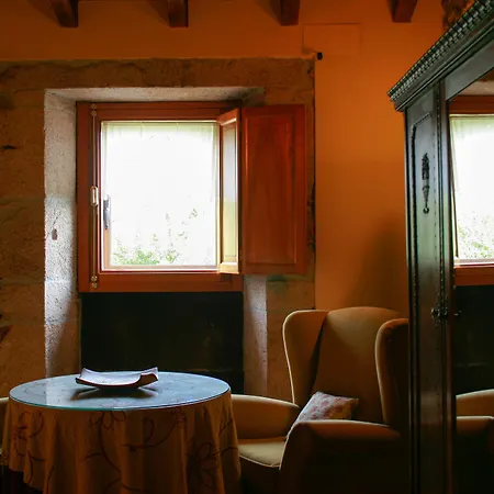 Rectoral De Goian Country house Sarria