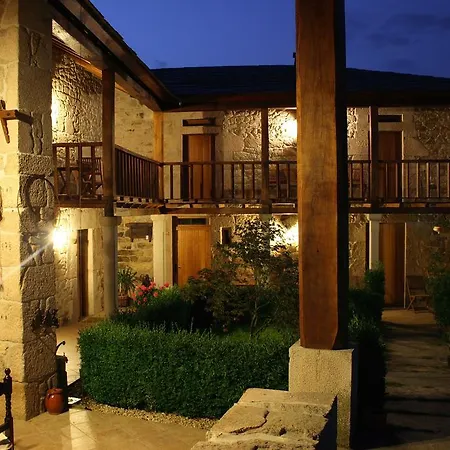 Rectoral De Goian ساريا
