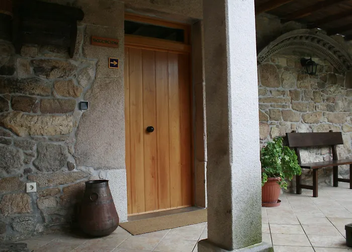 Rectoral De Goian Kır Evi Sarria